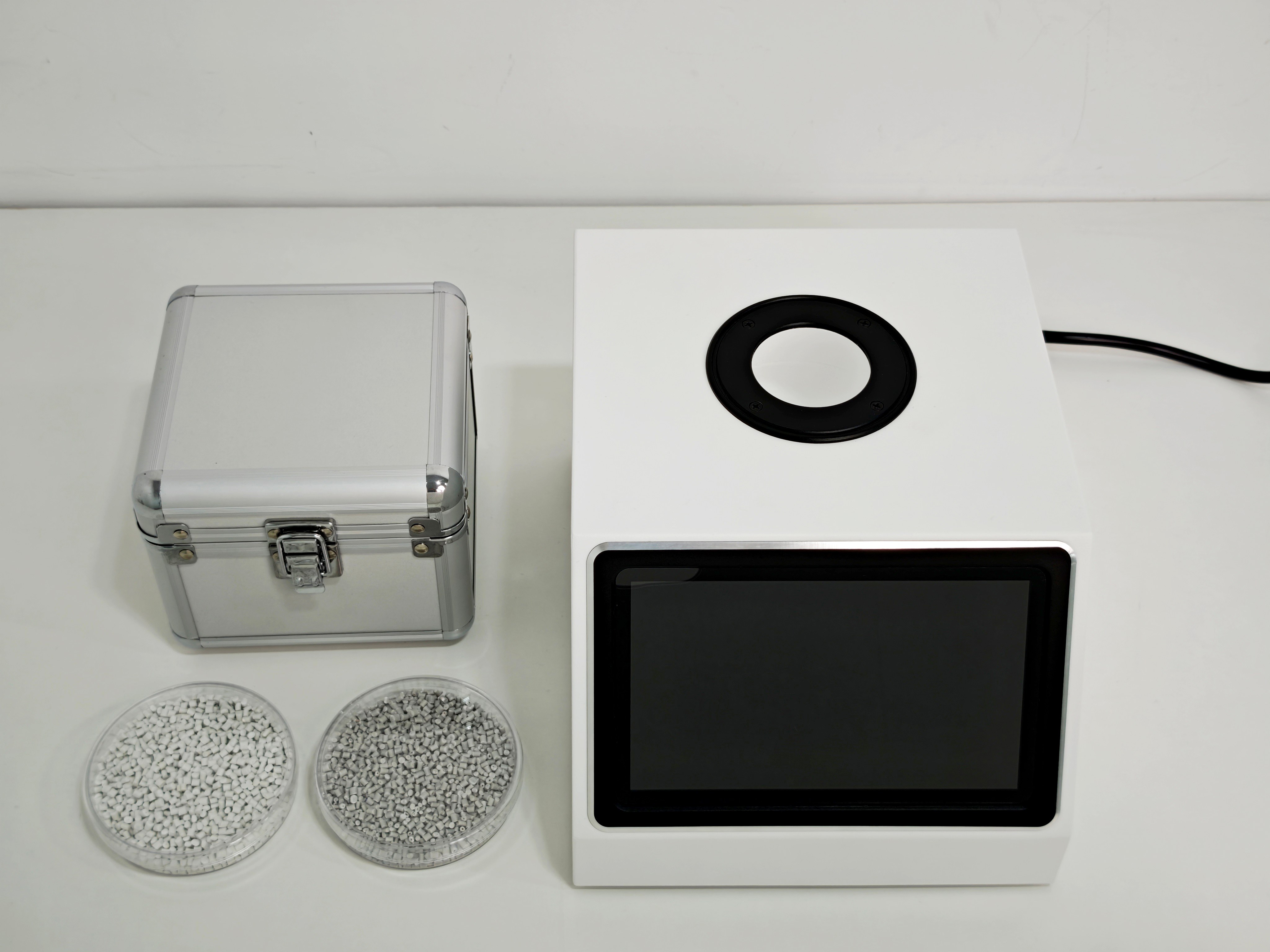 彩譜DS80大口徑臺式色差儀樣品與儀器準備